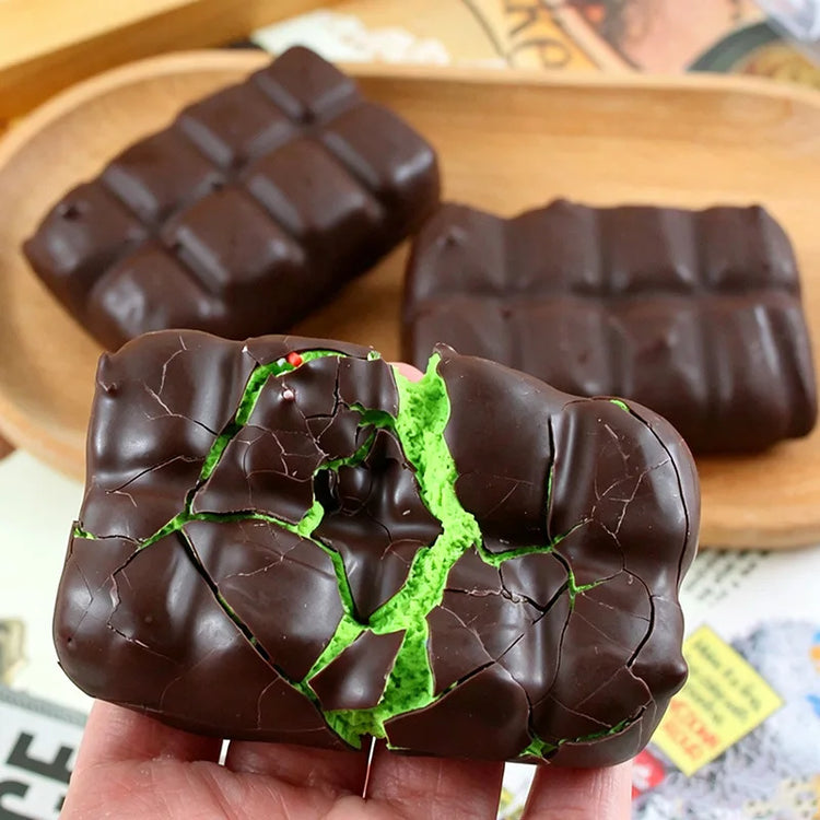 Chocolate Squishy Squeeze Toy Crispy Chocolate Wax Cracking Stress Ball Soft Realistic Food Squeeze Fidget Toy Relieve Stress