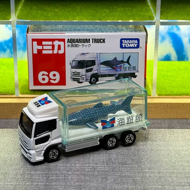 Takara Tomy Tomica No.69 Nissan Diesel Quon Aquarium Truck Diecast Alloy Car Model Mini Vehicle Collectible Boy Toy Gift