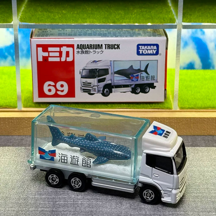 Takara Tomy Tomica No.69 Nissan Diesel Quon Aquarium Truck Diecast Alloy Car Model Mini Vehicle Collectible Boy Toy Gift