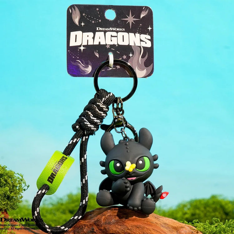 Authentic Dragon Taming Master Flying Toothless Boy Keychain New Bag Pendant Small Accessories Car Keychain